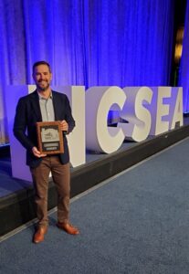 Scott Hargrove receiving NCSEA award